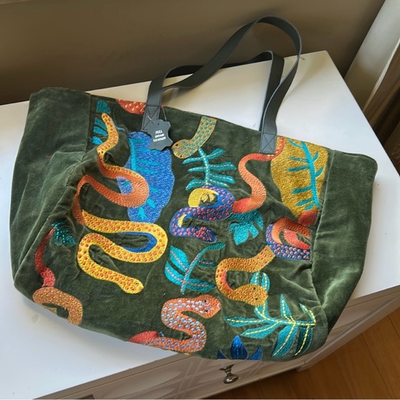 Brand New Anthropologie Snake Embroidered Tote Bag - Picture 2 of 9
